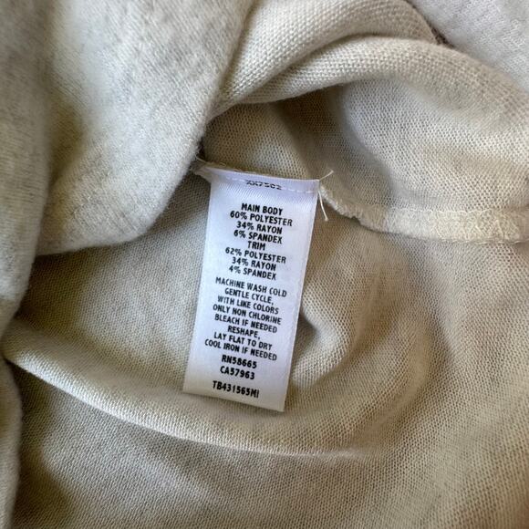 Treasure & Bond Women's Turtleneck Sweater - Size M - Picture 3 of 5